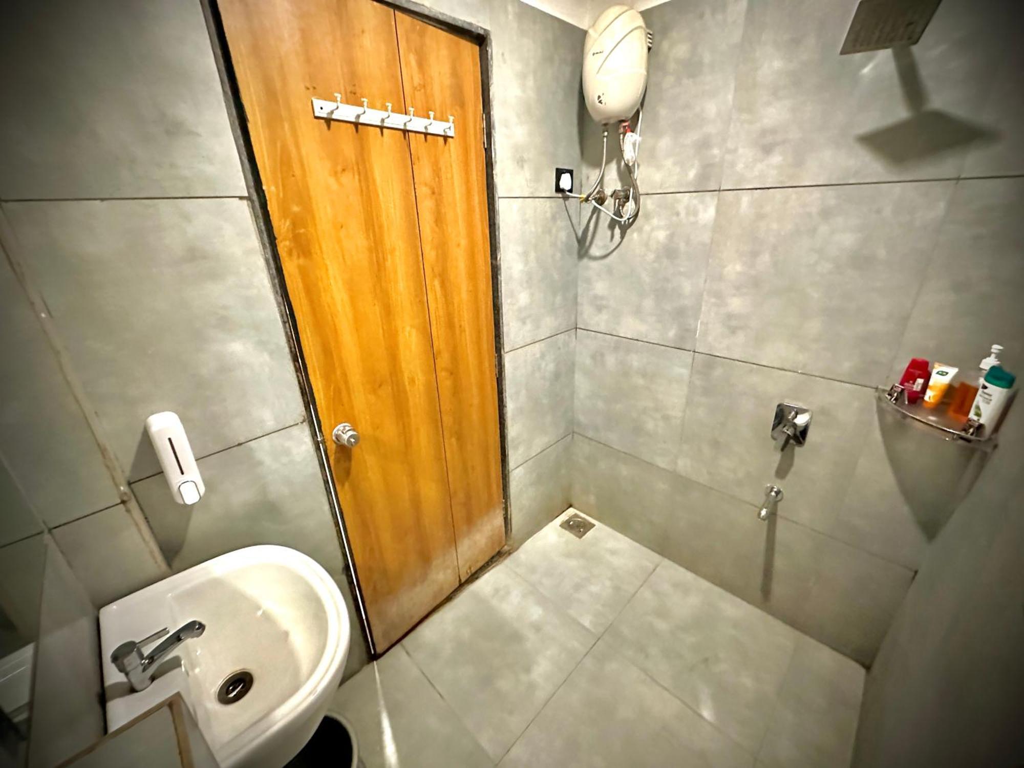 Sigma Inn By Nexottel Bhatha Ngoại thất bức ảnh