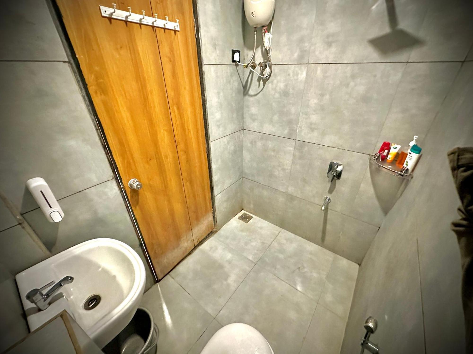 Sigma Inn By Nexottel Bhatha Ngoại thất bức ảnh